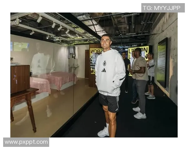 足球巨星背后的传奇人生与奋斗历程全景揭秘